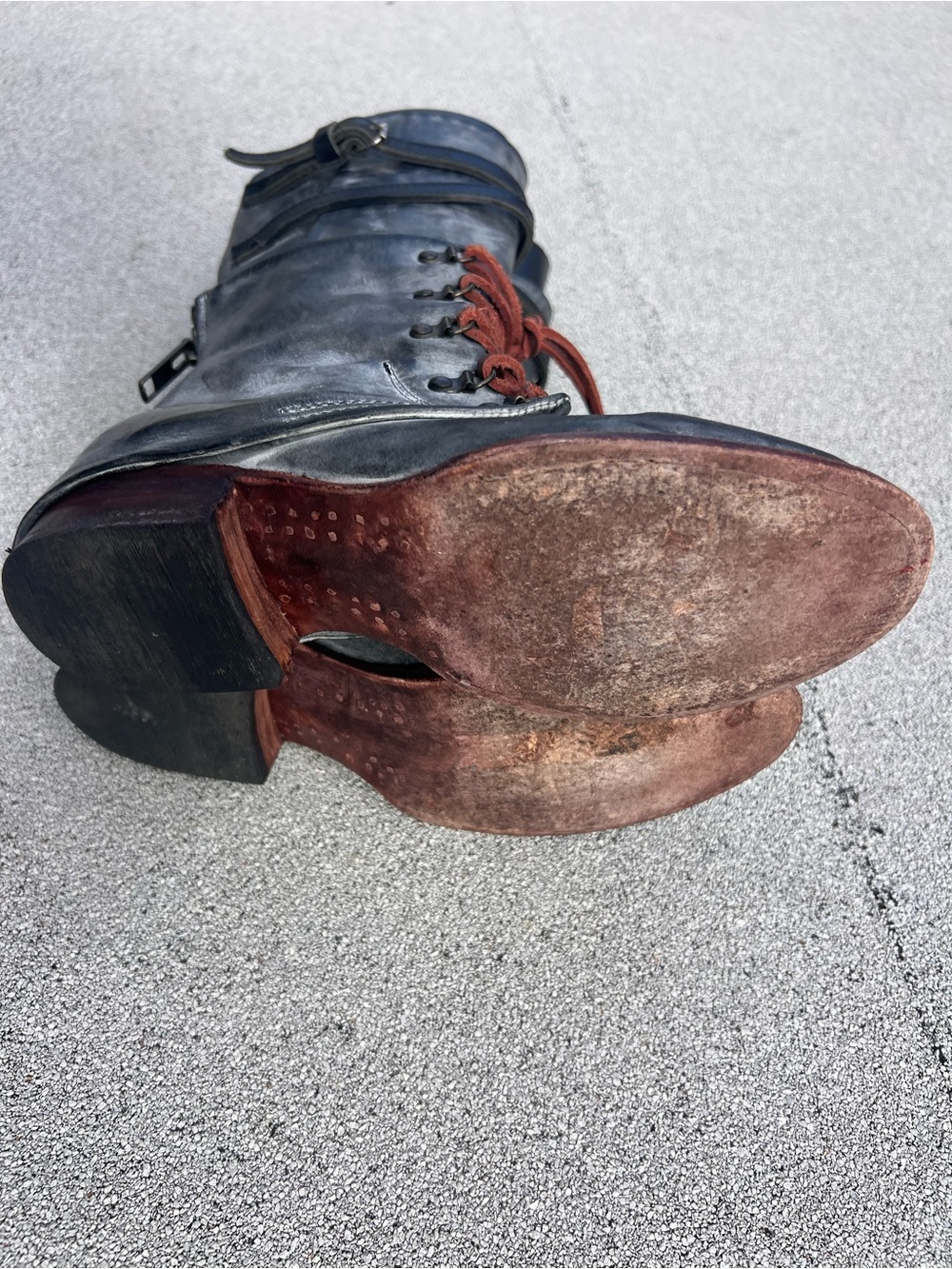 Ravi by Freebird Distressed Combat Boots with Brown Laces Sz 8 - Picture 5 of 6